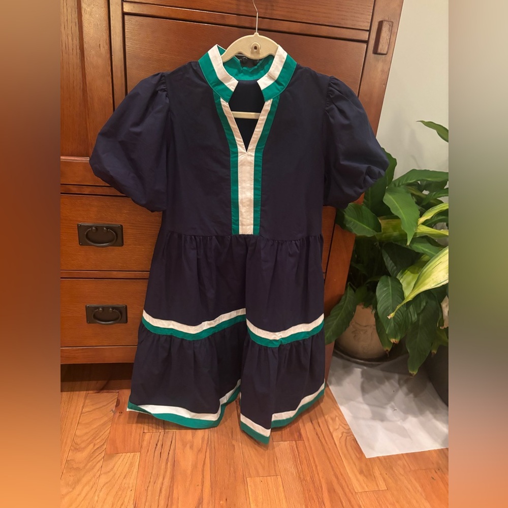 Navy dress with bubble sleeves
